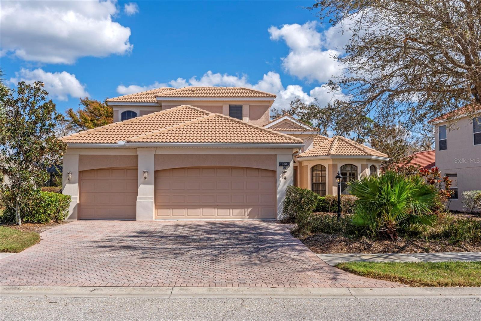 650 CRANE PRAIRIE WAY, OSPREY, FL