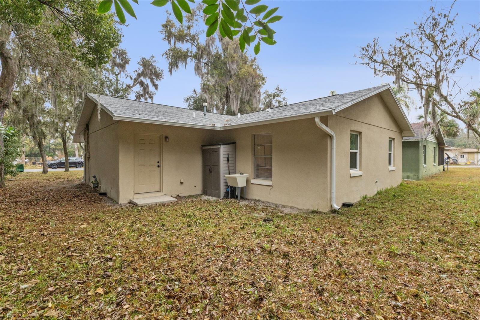 690 E JACKSON AVE, MOUNT DORA, FL — photo 49