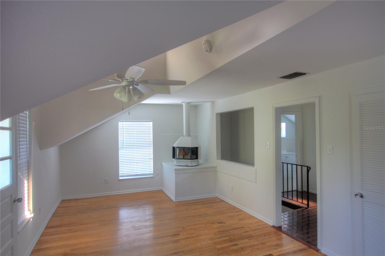 301 S OSPREY AVE, SARASOTA, FL — photo 5