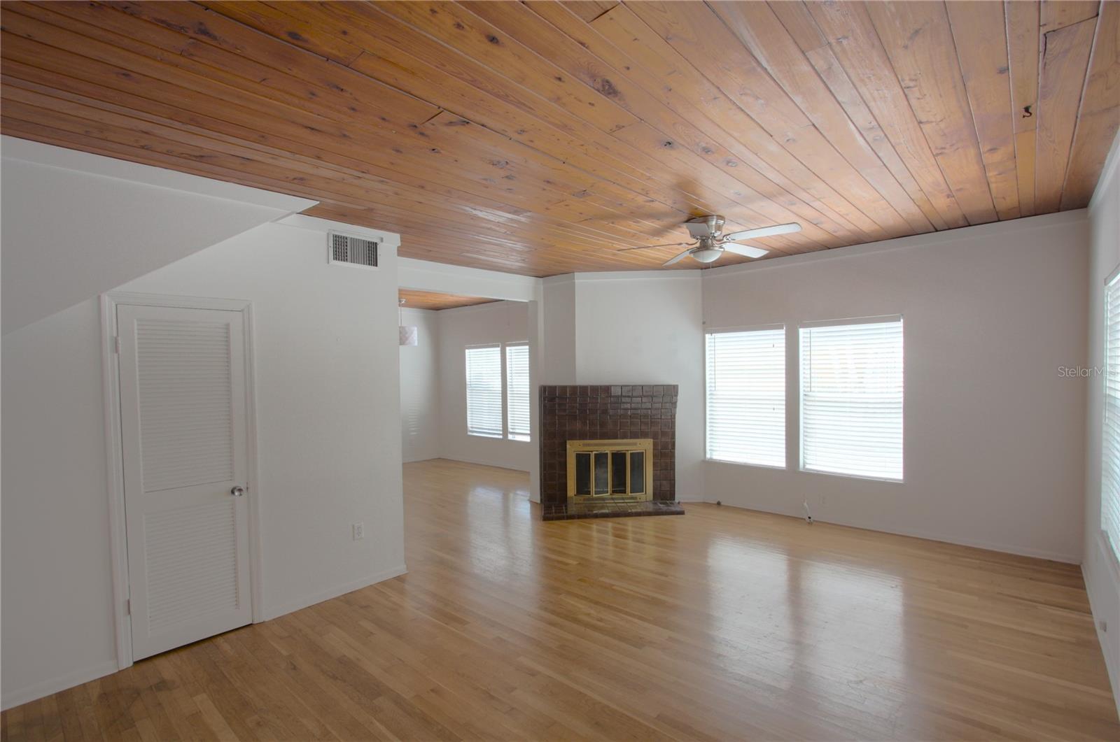 301 S OSPREY AVE, SARASOTA, FL — photo 7