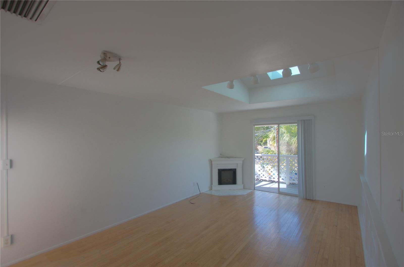301 S OSPREY AVE, SARASOTA, FL — photo 13