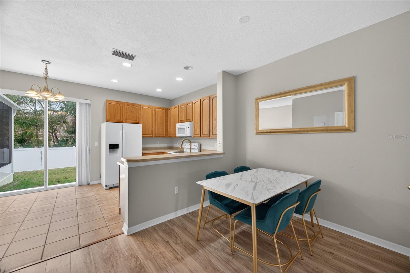 11622 DECLARATION DR, TAMPA, FL — photo 10