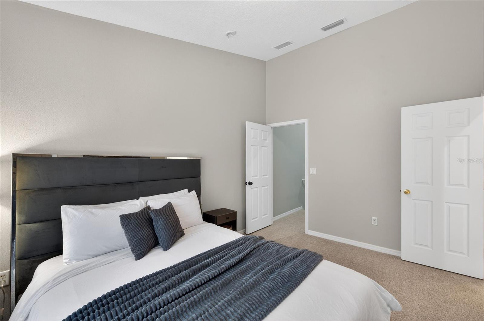 11622 DECLARATION DR, TAMPA, FL — photo 23