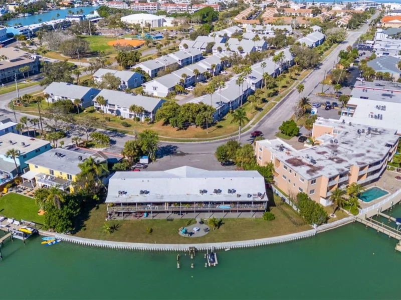 275 116TH AVE, TREASURE ISLAND, FL