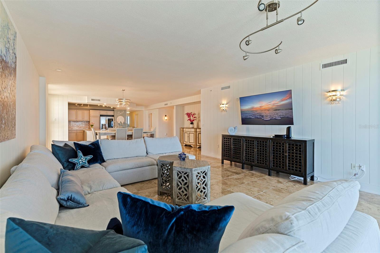 1350 GULF BLVD #704, CLEARWATER BEACH, FL — photo 13