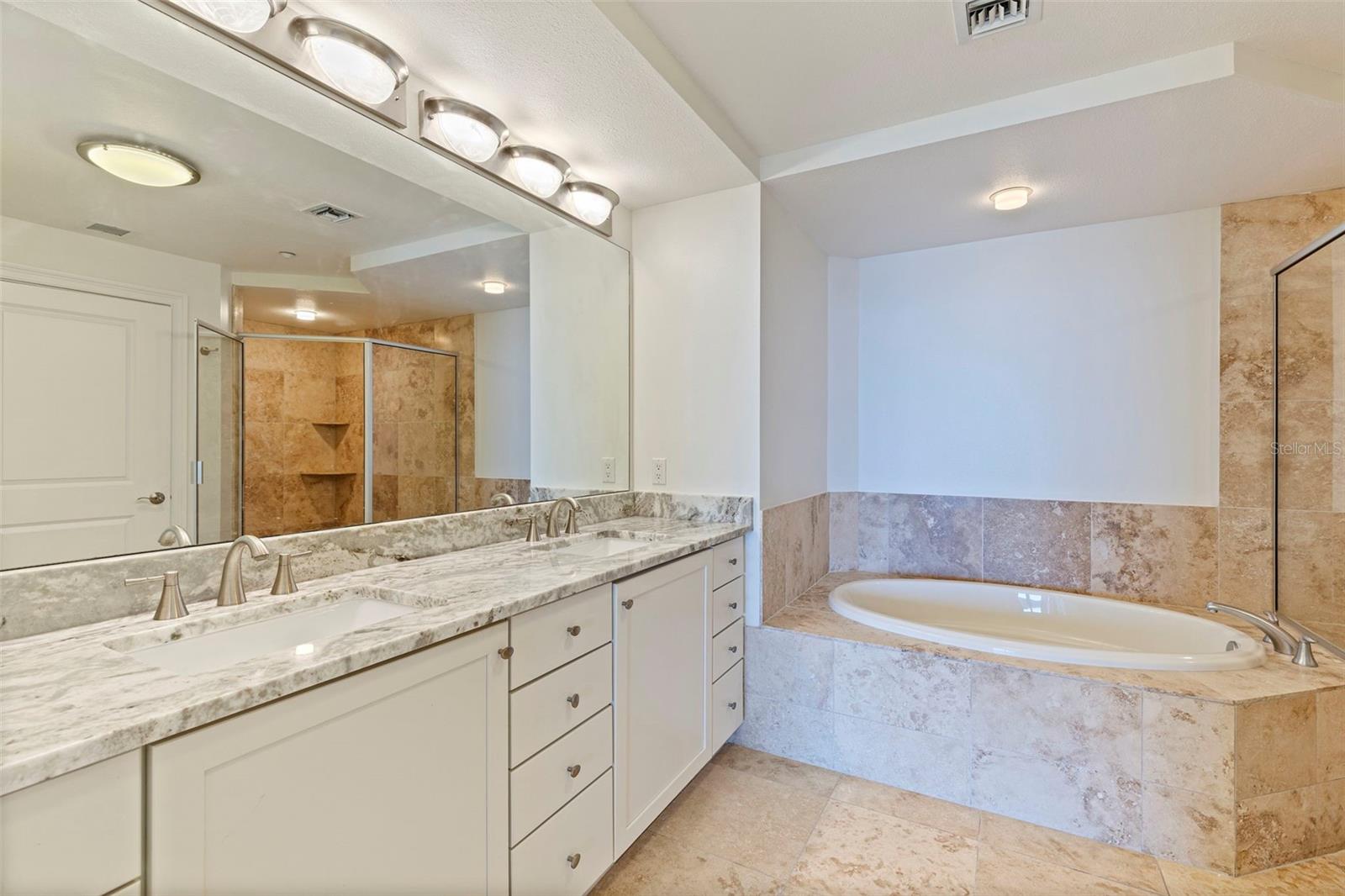 1350 GULF BLVD #704, CLEARWATER BEACH, FL — photo 19