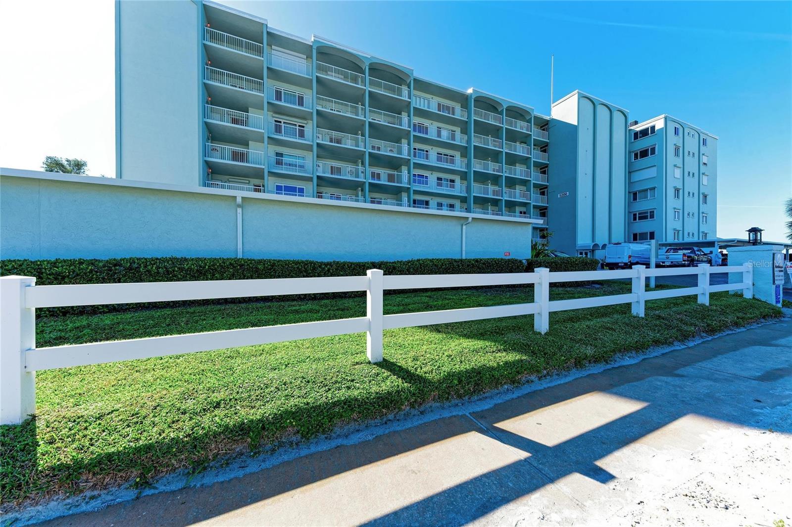 5200 GULF DR #107, HOLMES BEACH, FL — photo 8