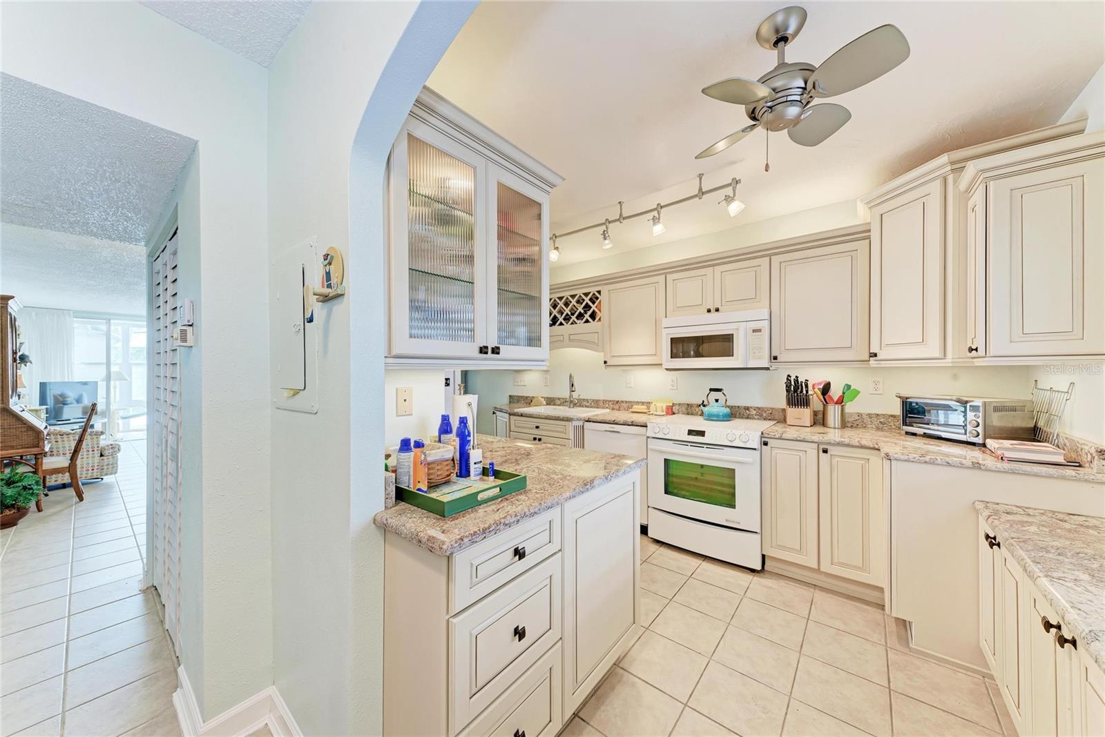 5200 GULF DR #107, HOLMES BEACH, FL — photo 28