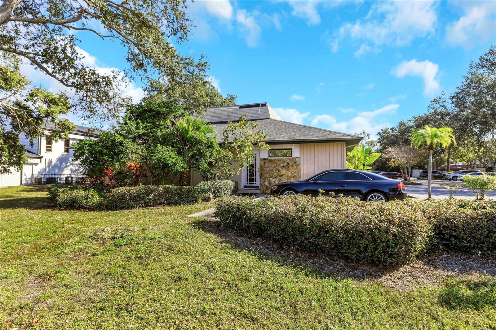 701 N HERCULES AVE, CLEARWATER, FL — photo 3