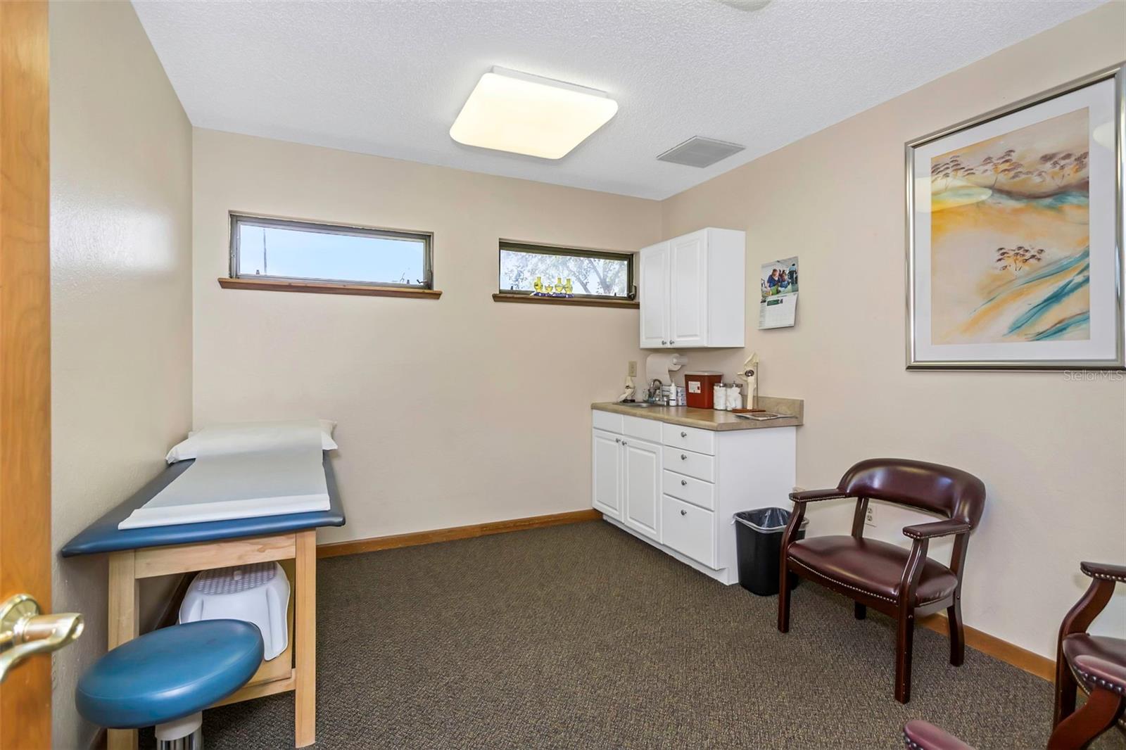 701 N HERCULES AVE, CLEARWATER, FL — photo 27