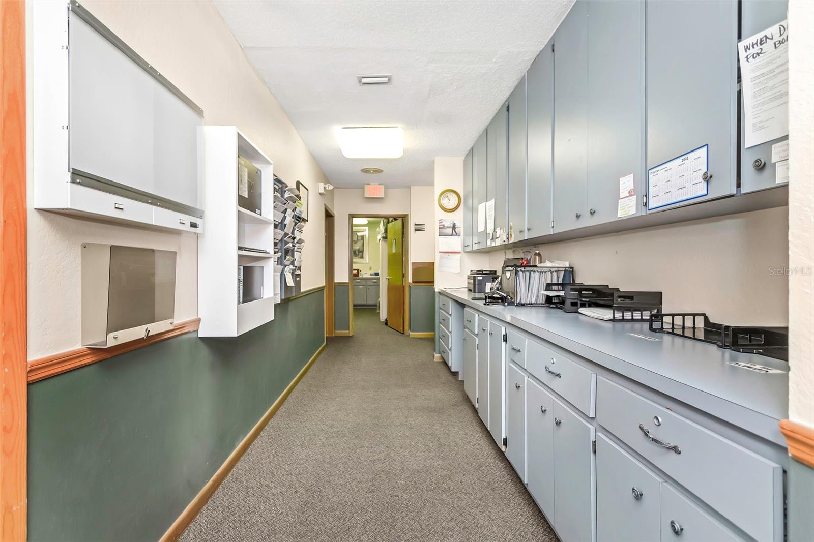 701 N HERCULES AVE, CLEARWATER, FL — photo 51