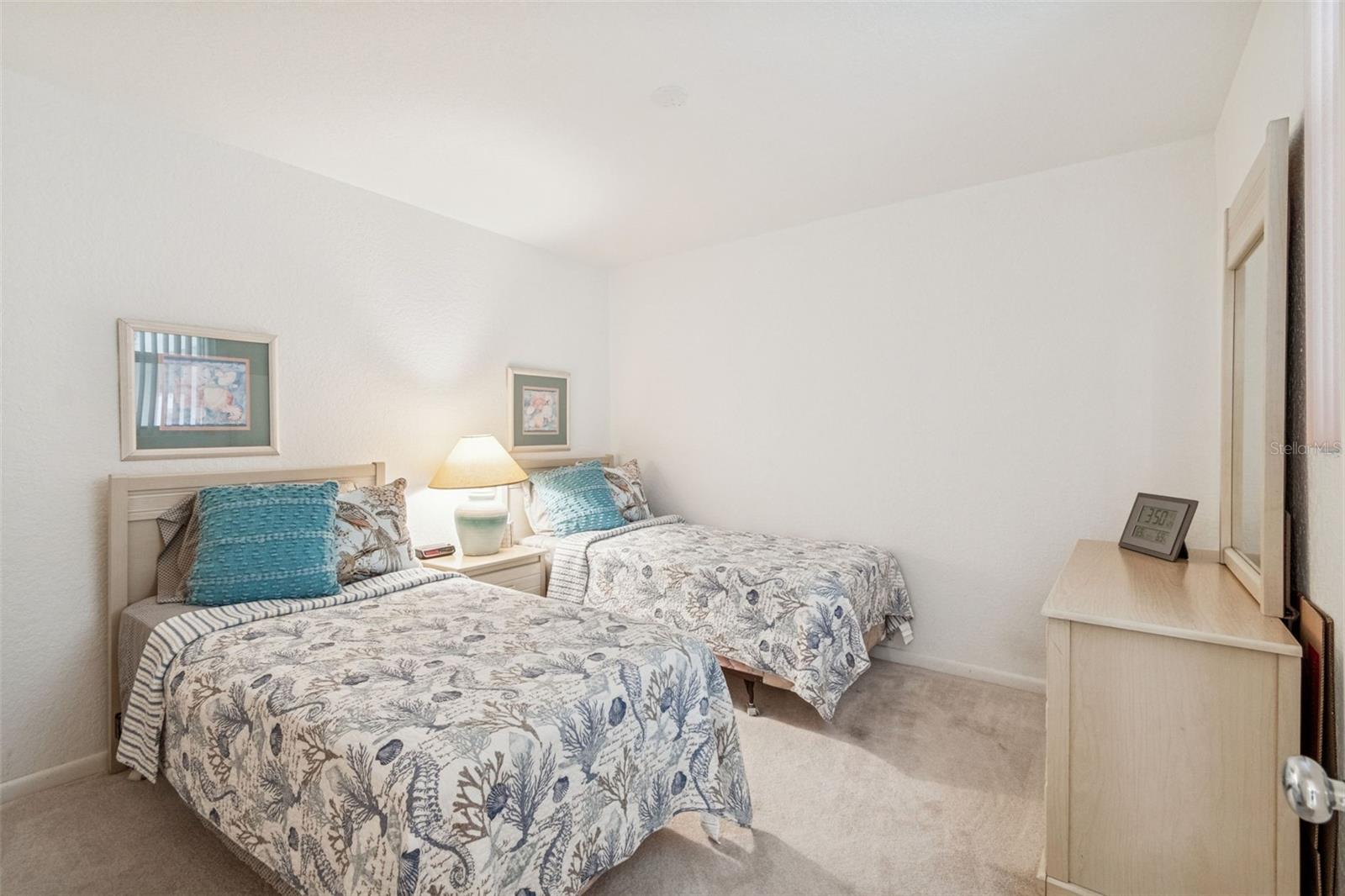 6105 BAHIA DEL MAR CIR #686, ST PETERSBURG, FL — photo 26