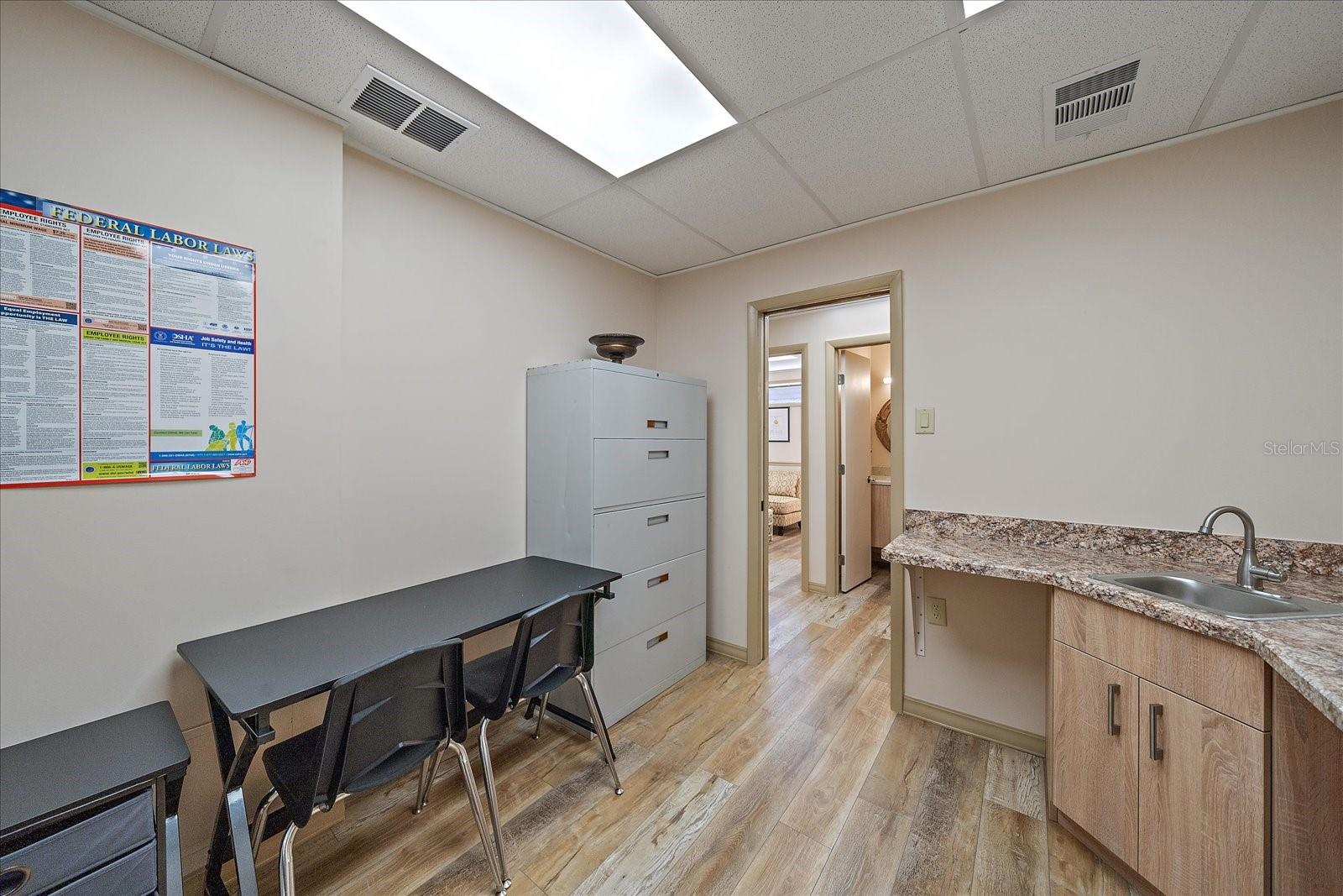 1872 S TAMIAMI TRL #A, VENICE, FL — photo 14