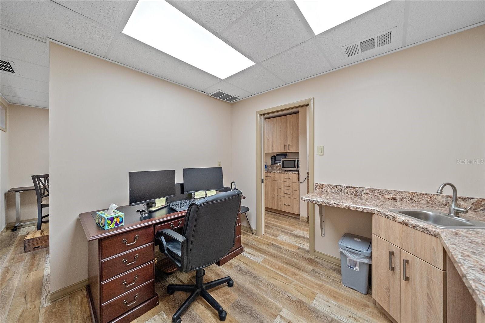 1872 S TAMIAMI TRL #A, VENICE, FL — photo 19