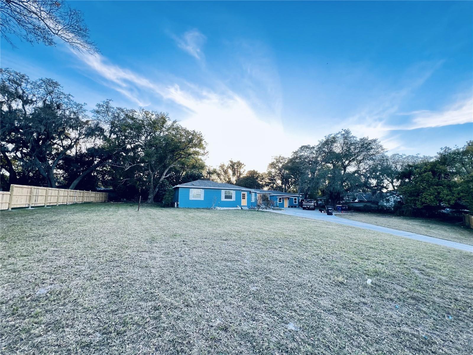 1630 HARBOR DR, CLEARWATER, FL — photo 17