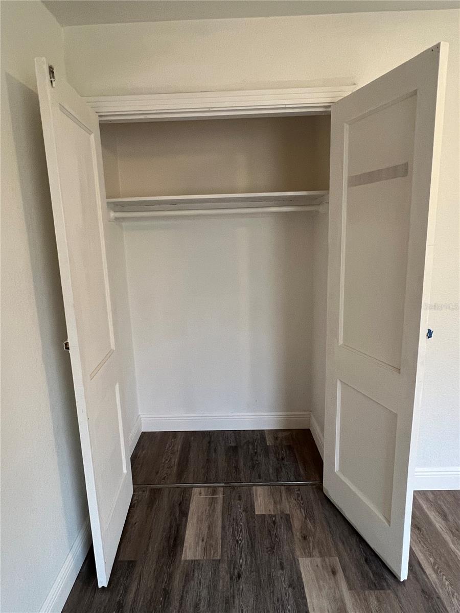 1630 HARBOR DR, CLEARWATER, FL — photo 9