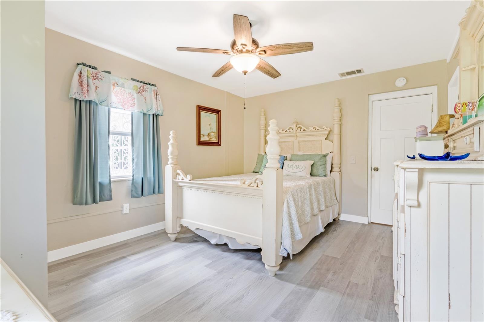 1420 N GRANDVIEW AVE, DAYTONA BEACH, FL — photo 23