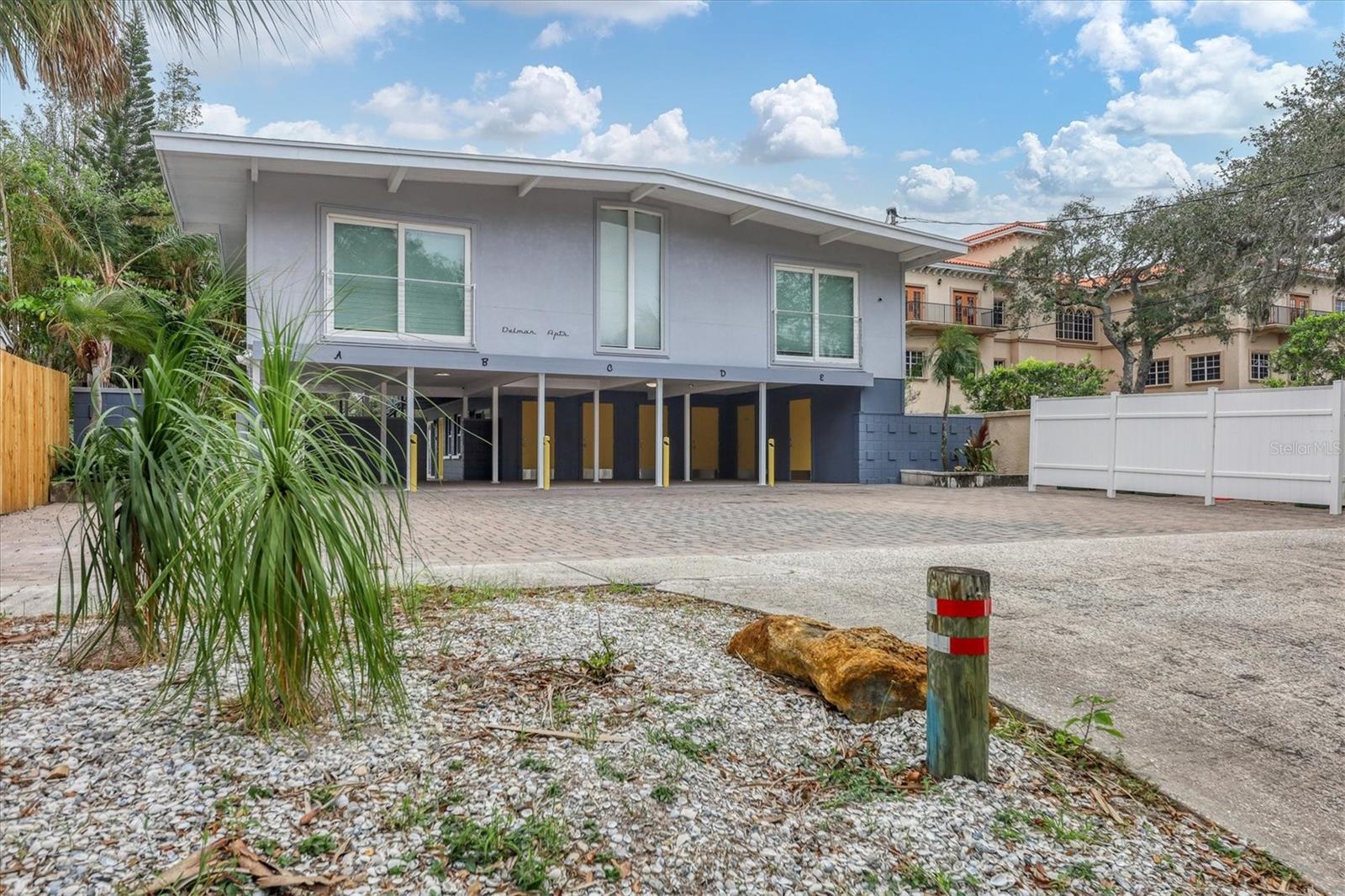 1236 13TH ST, SARASOTA, FL — photo 5