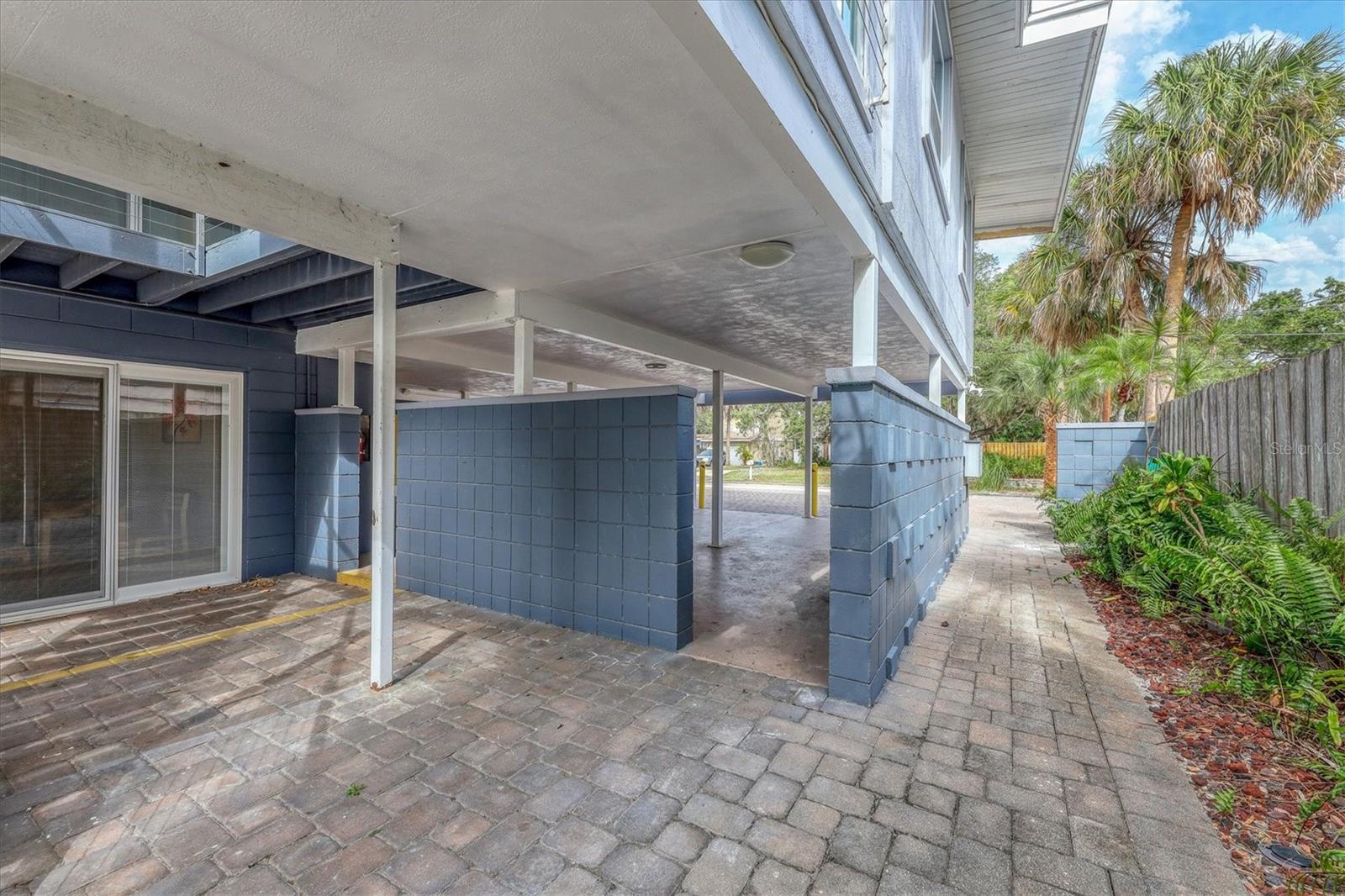 1236 13TH ST, SARASOTA, FL — photo 9