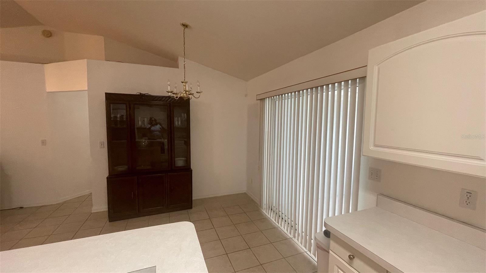 32 ALMOND DR, OCALA, FL — photo 8
