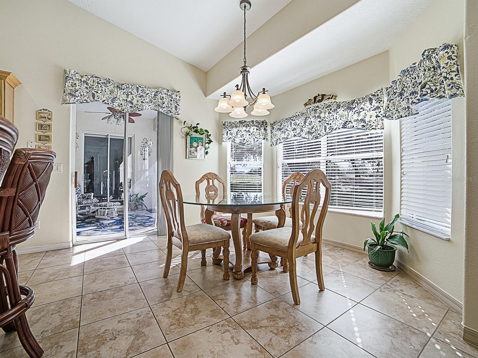 24239 BELLE MEDE DR, LEESBURG, FL — photo 30
