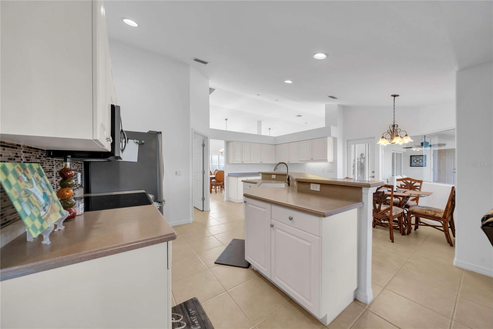 240 WHITE MARSH LN, ROTONDA WEST, FL — photo 13