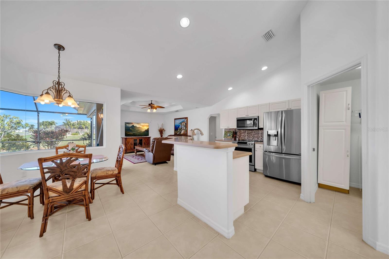 240 WHITE MARSH LN, ROTONDA WEST, FL — photo 15