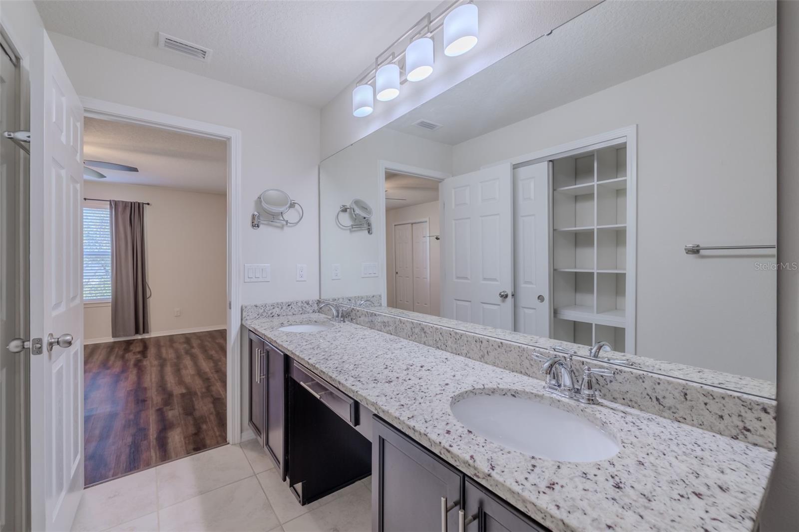 4734 WHITE SANDERLING CT CT, TAMPA, FL — photo 15