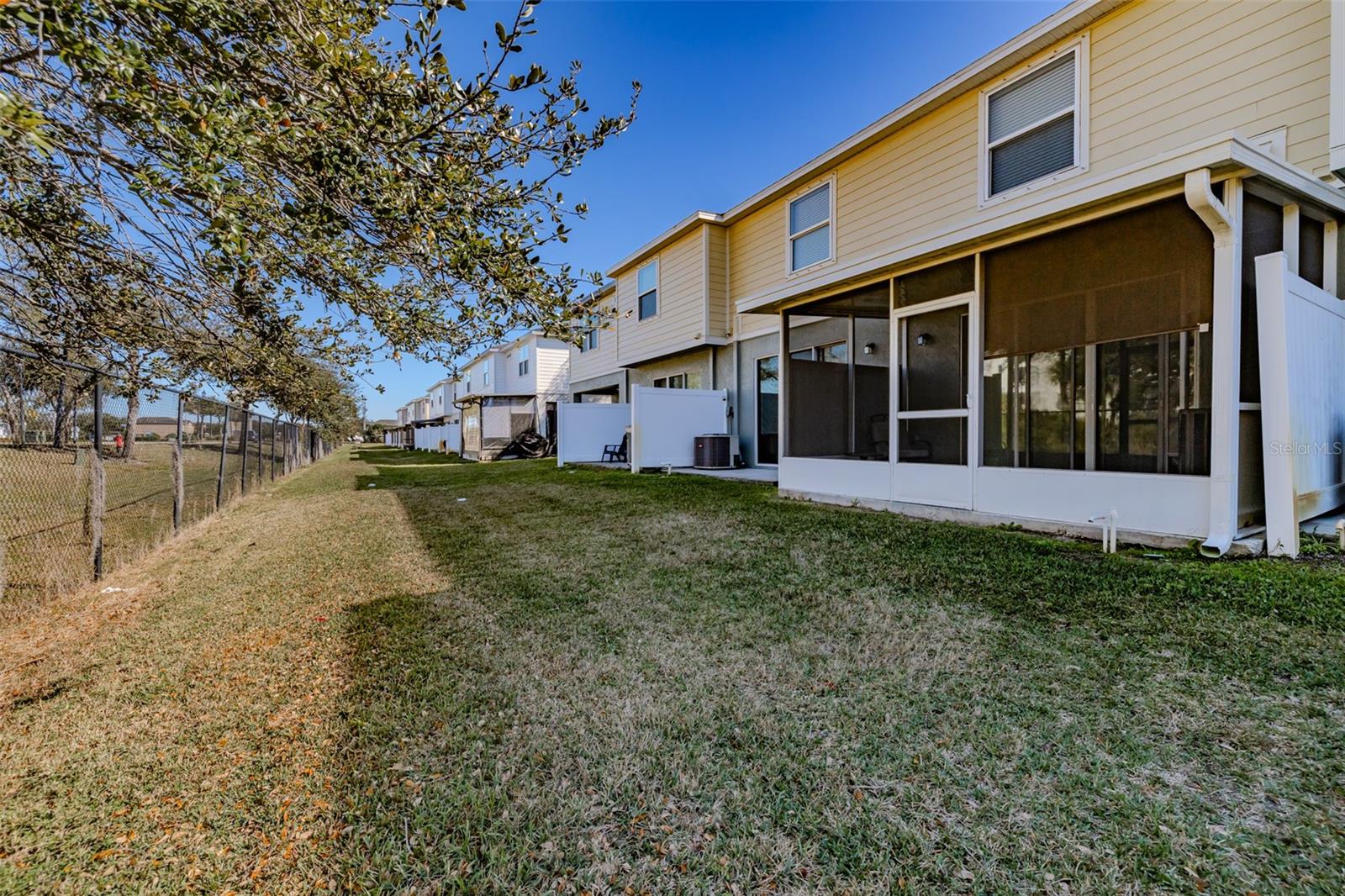4734 WHITE SANDERLING CT CT, TAMPA, FL — photo 25
