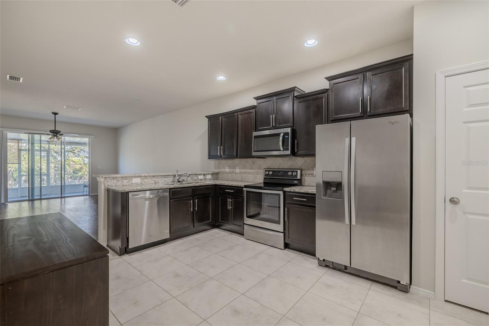 4734 WHITE SANDERLING CT CT, TAMPA, FL — photo 3