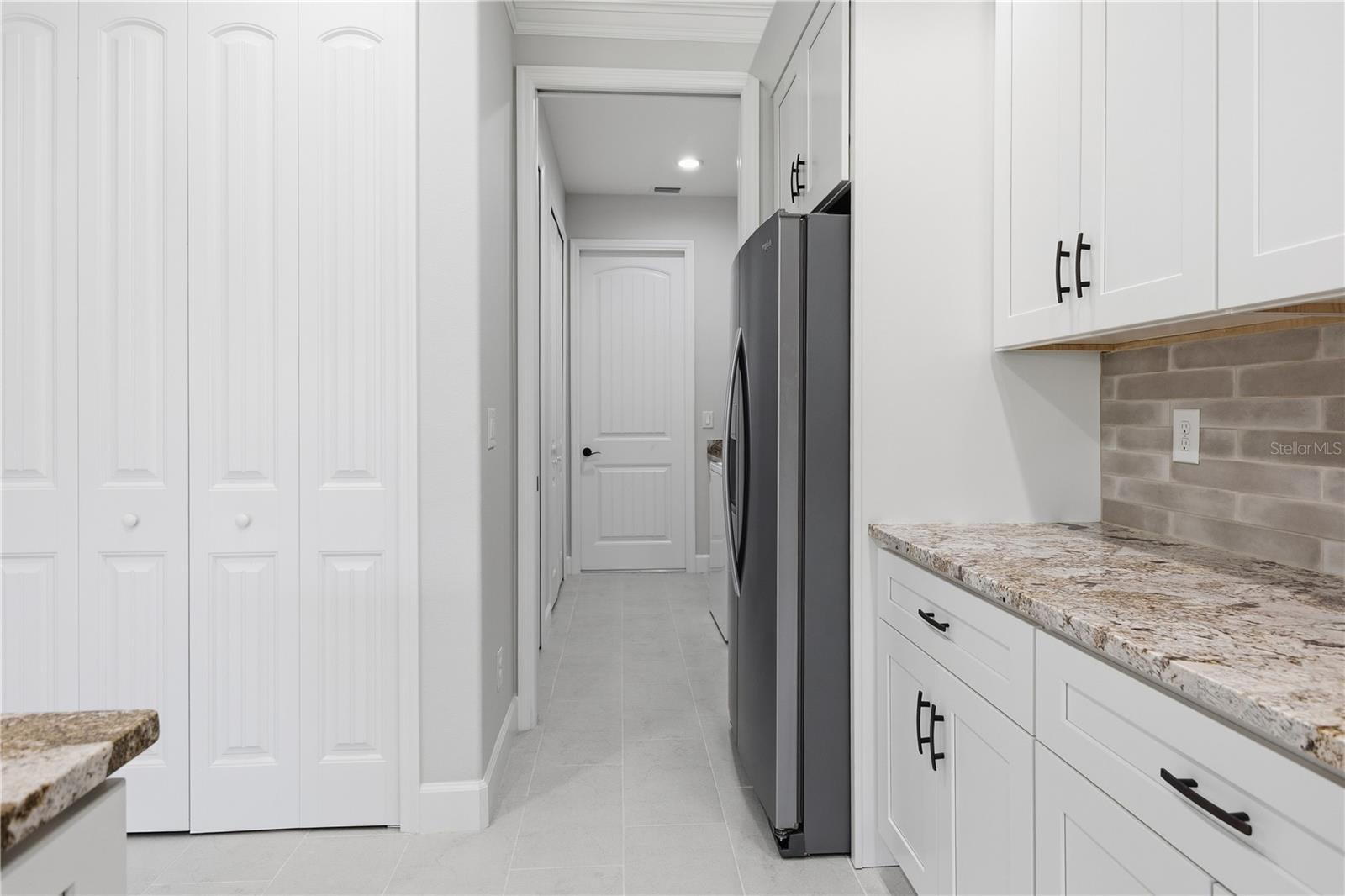 721 REDBUD CT, ENGLEWOOD, FL — photo 12