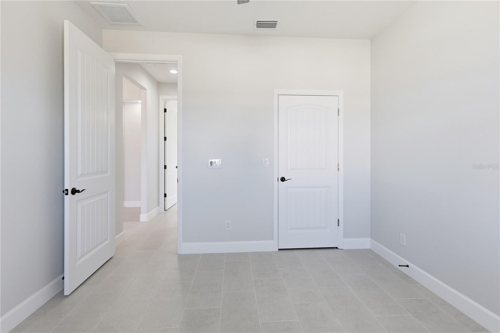 721 REDBUD CT, ENGLEWOOD, FL — photo 22