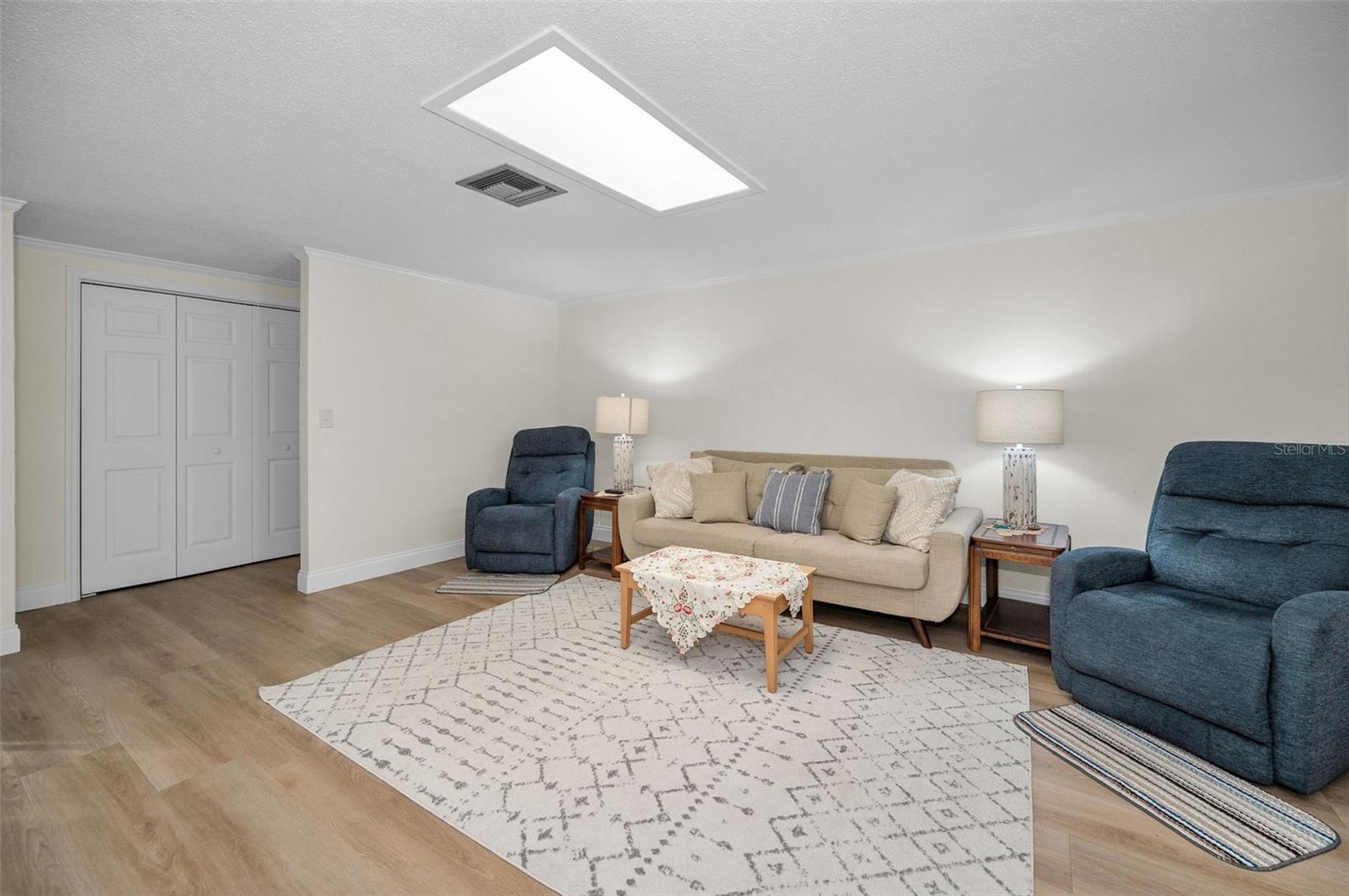 817 RIVERSIDE DR, TARPON SPRINGS, FL — photo 6