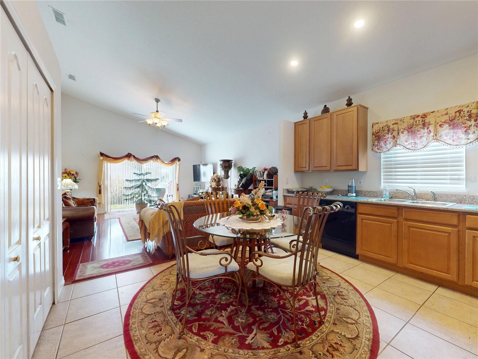221 BELGIAN WAY, SANFORD, FL — photo 8