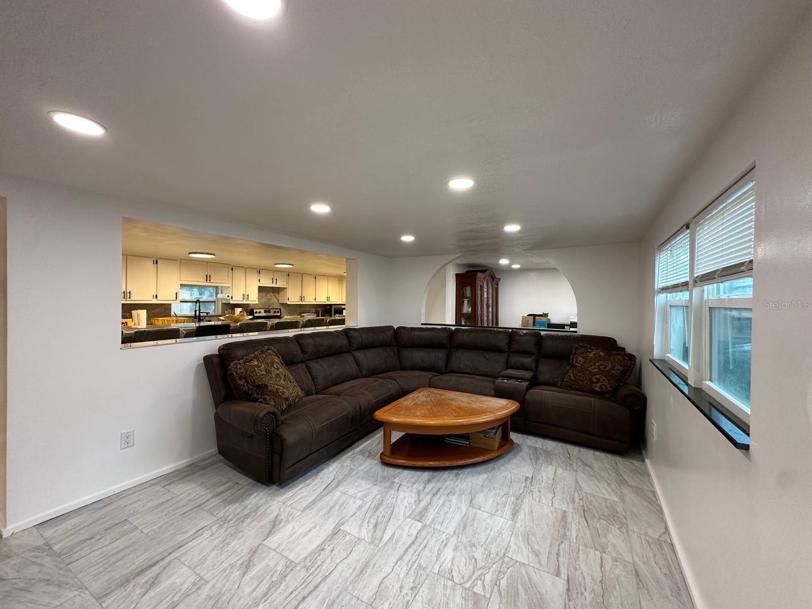 7690 GORDON LOOP, BROOKSVILLE, FL — photo 9