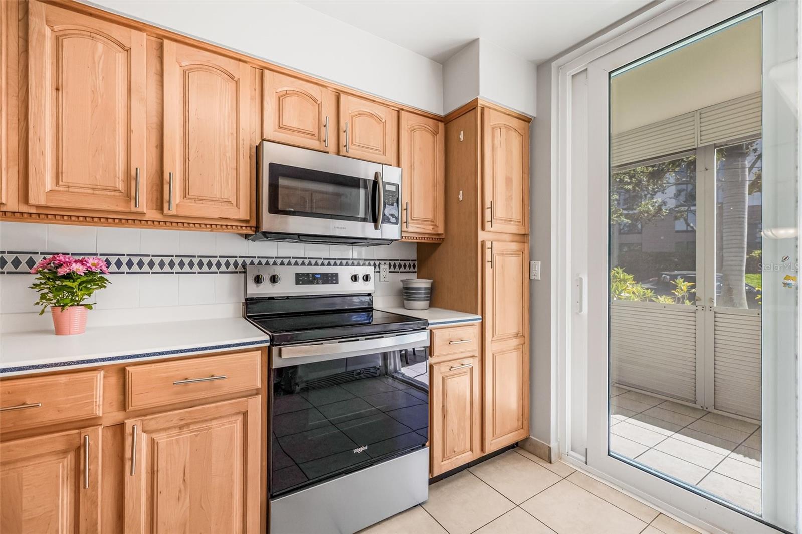 615 10TH AVE NE #1, ST PETERSBURG, FL — photo 17