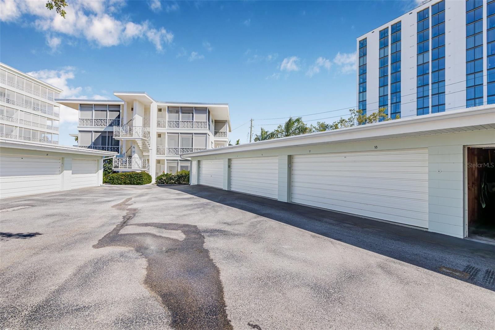 615 10TH AVE NE #1, ST PETERSBURG, FL — photo 27