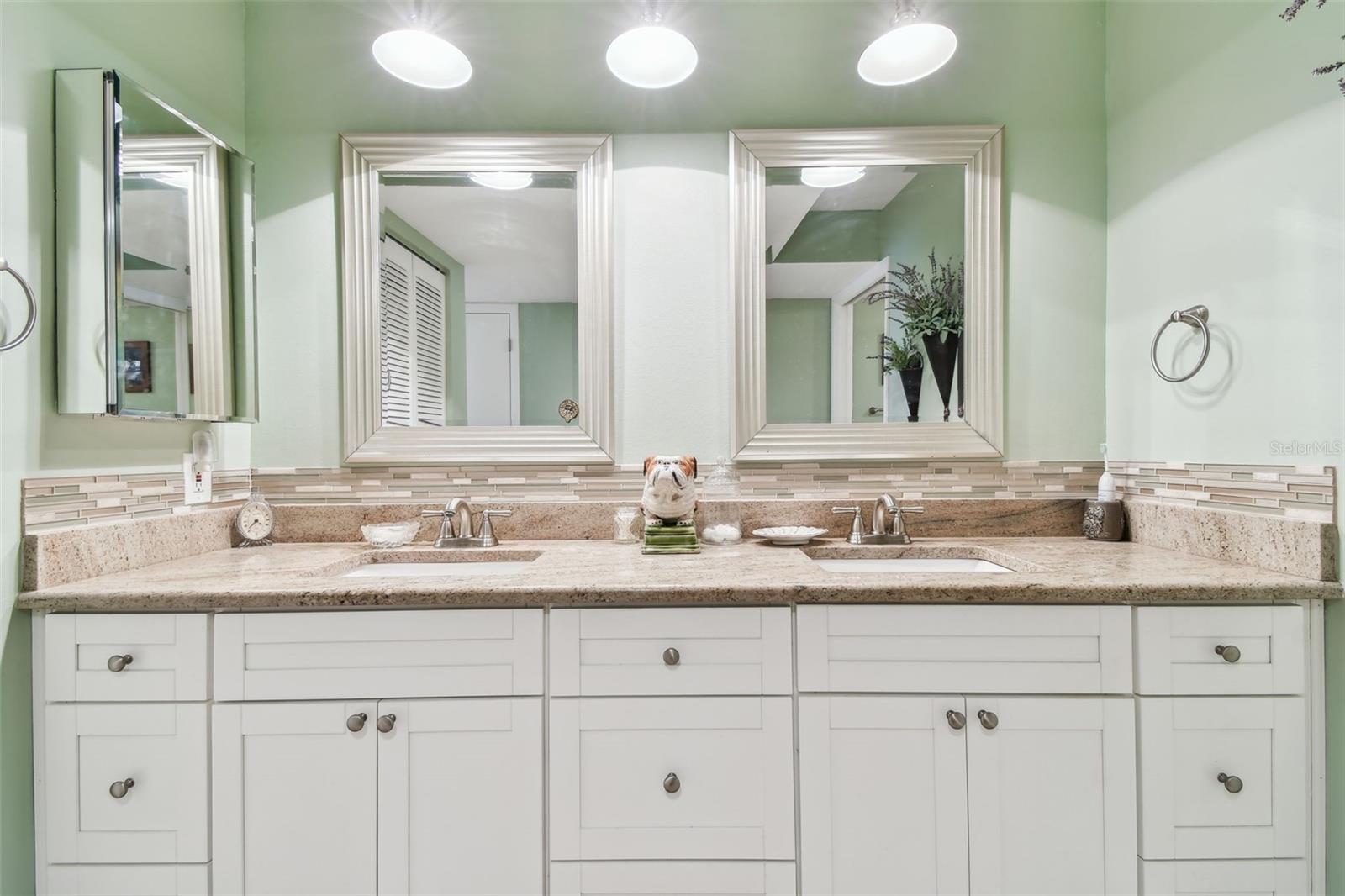 301 MARINER DR #301, TARPON SPRINGS, FL — photo 15