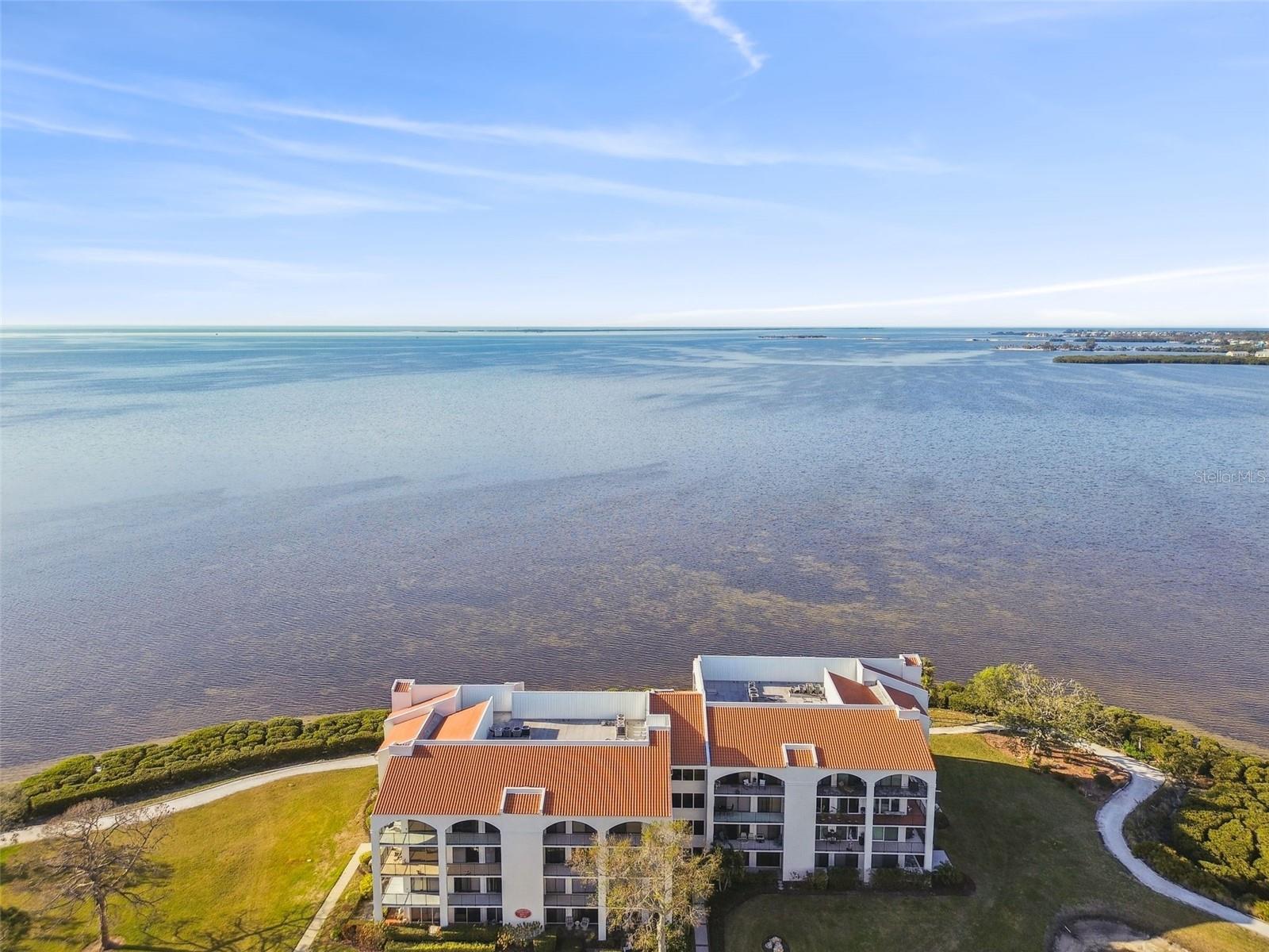 301 MARINER DR #301, TARPON SPRINGS, FL — photo 31