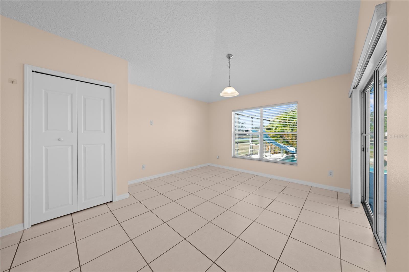 1020 GOLF COURSE PKWY, DAVENPORT, FL — photo 32