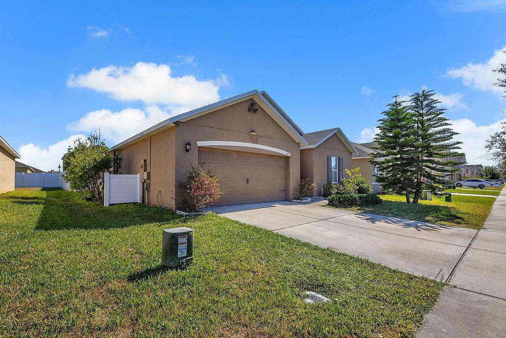 397 ABERDEEN DR, DAVENPORT, FL — photo 3