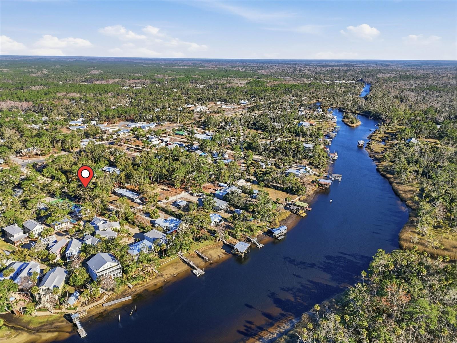 317 CEDAR ST NE, STEINHATCHEE, FL — photo 32