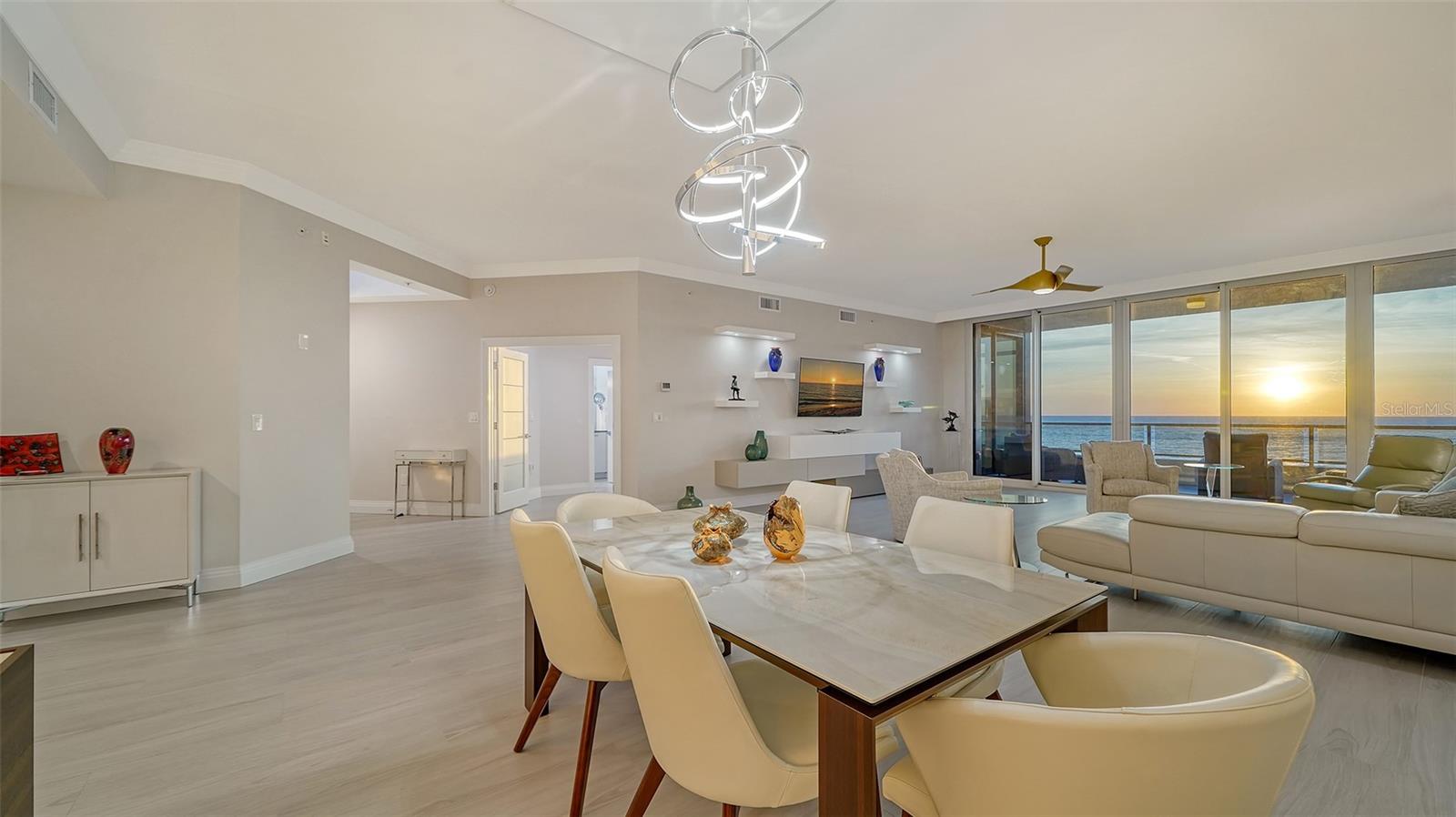 535 SANCTUARY DR #C807, LONGBOAT KEY, FL — photo 4