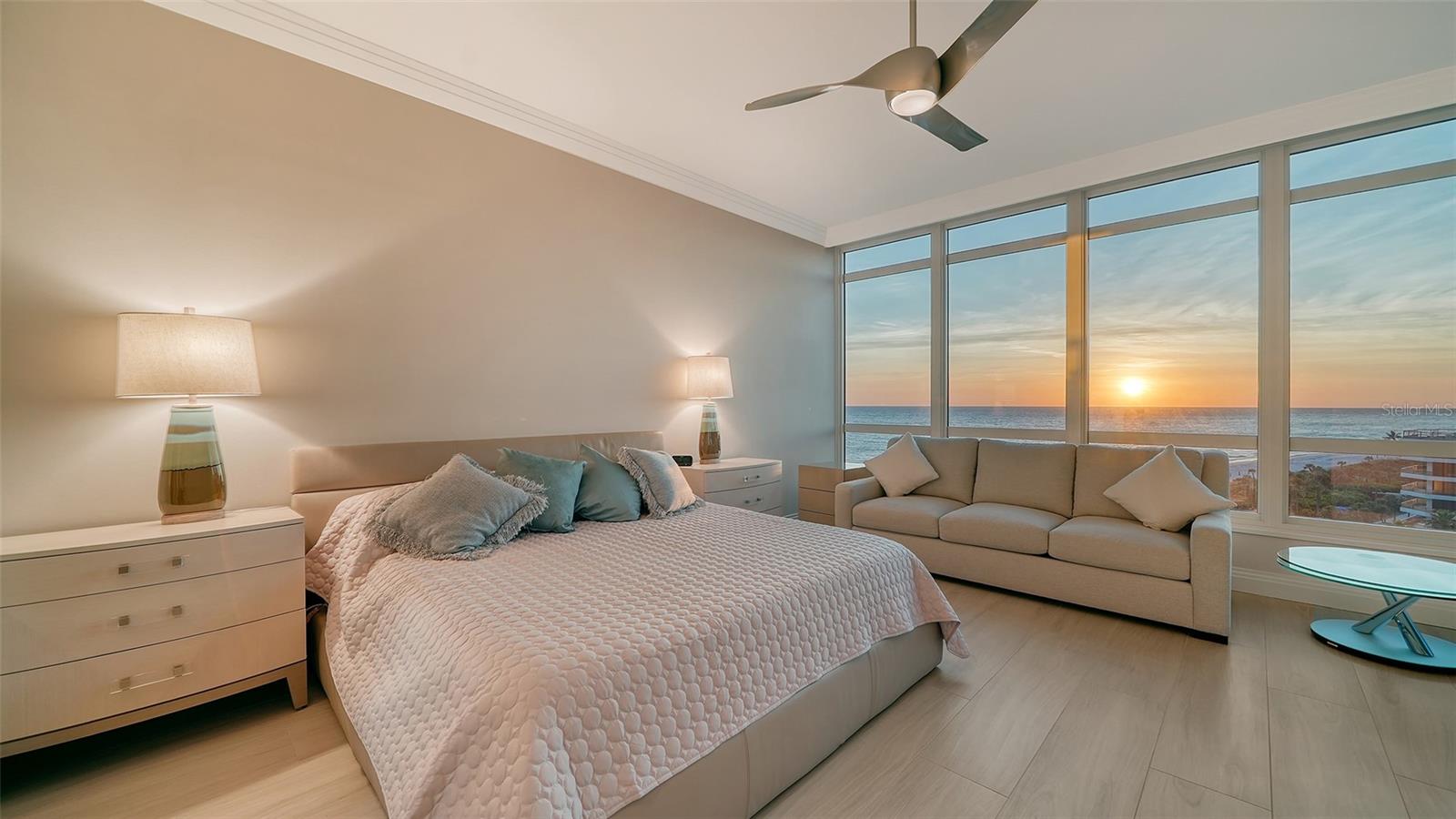 535 SANCTUARY DR #C807, LONGBOAT KEY, FL — photo 26