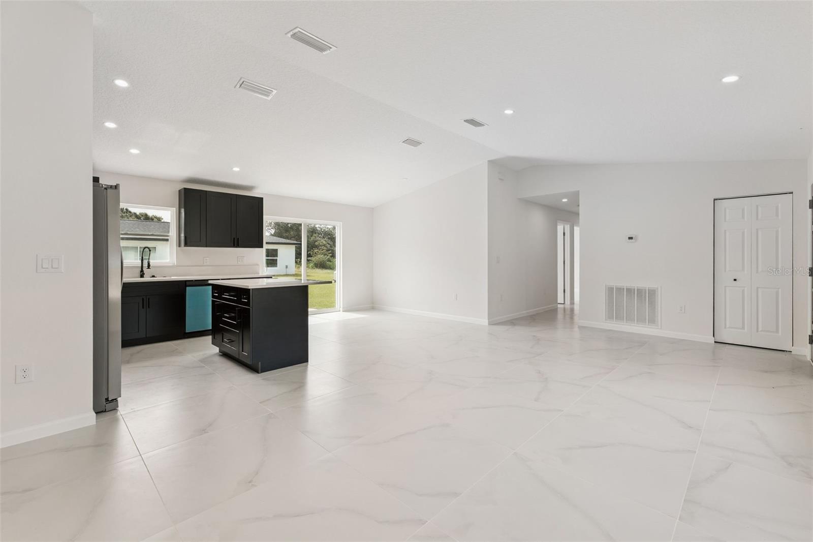 2544 N ARROWHEAD RD, AVON PARK, FL — photo 5