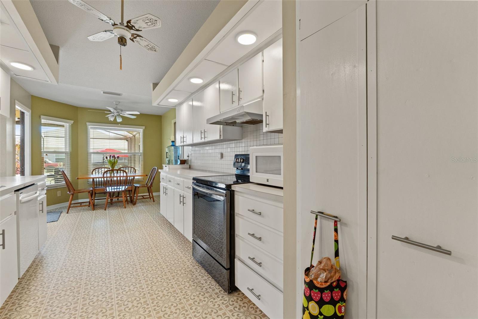 206 RUSK CIR, SPRING HILL, FL — photo 19