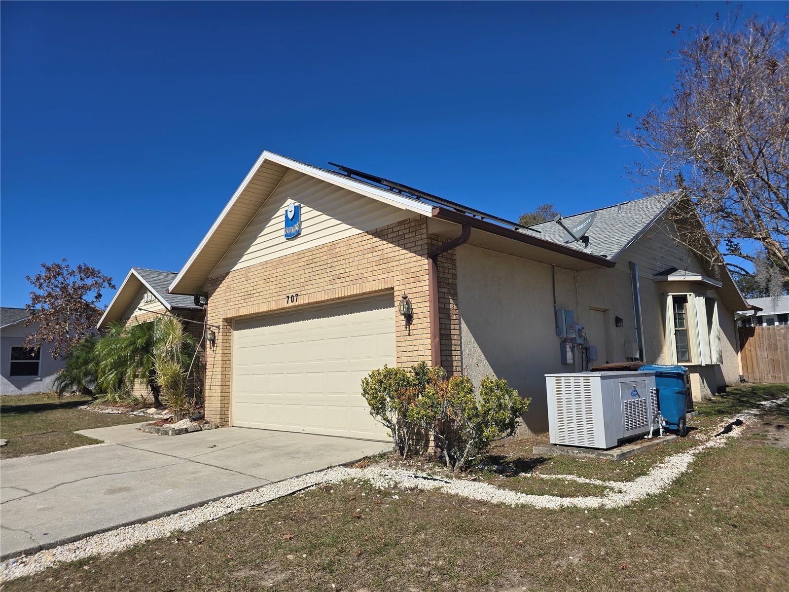 707 CAMBRIDGE WAY, LAKE WALES, FL — photo 2