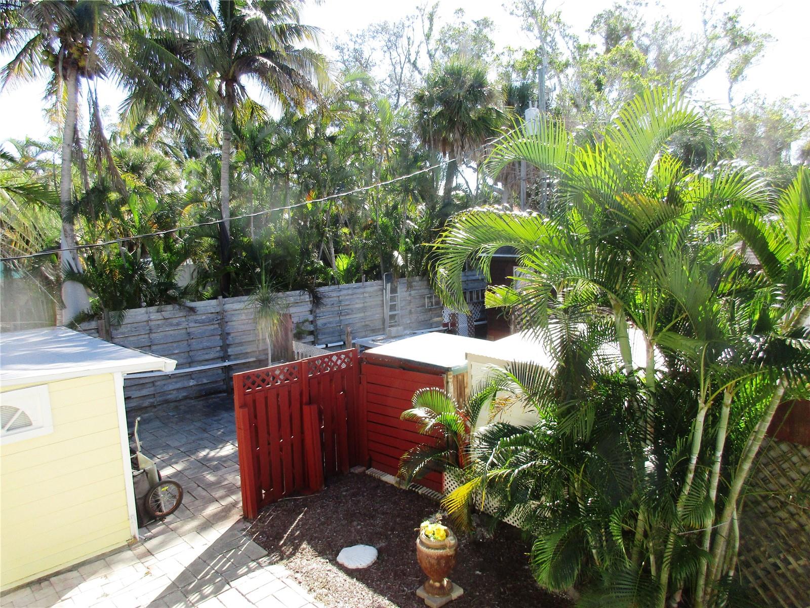 618 AVENIDA DE MAYO, SARASOTA, FL — photo 36