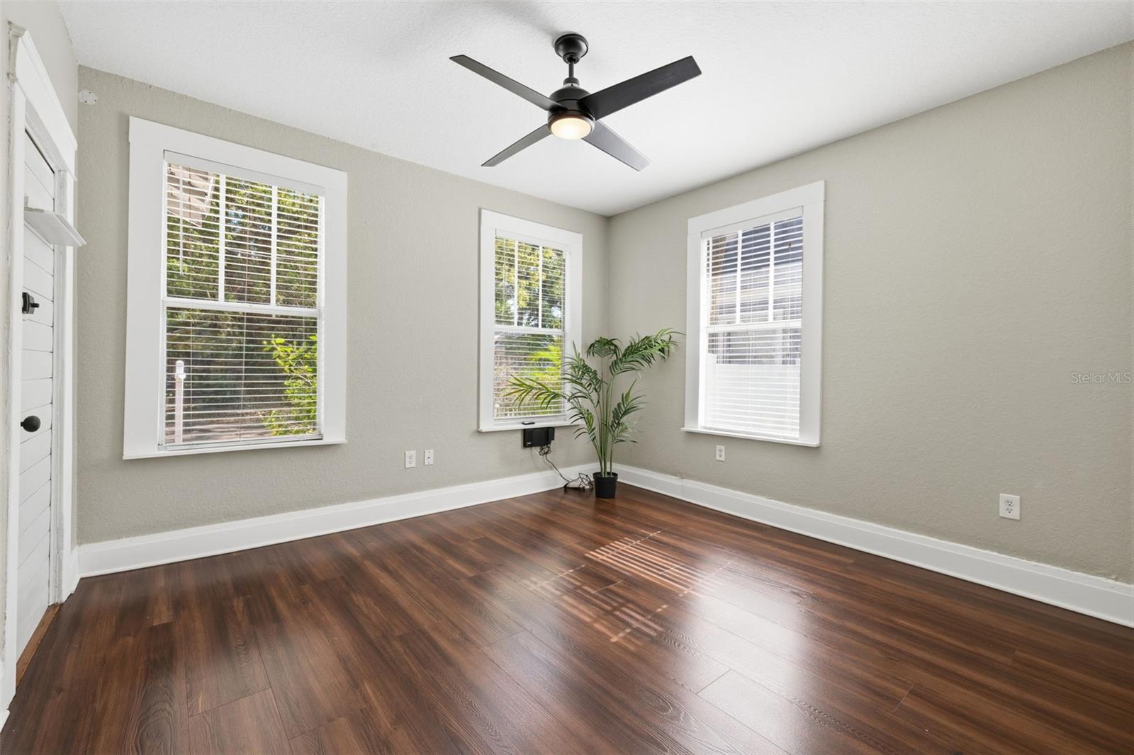 806 E GENESEE ST, TAMPA, FL — photo 19
