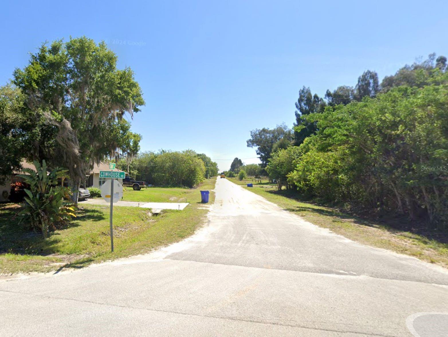 2733 TAWNY DR, LORIDA, FL — photo 2